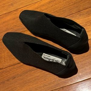 NEW Rothy’s texture Italy Bandage Ankle Boot - Enzo Di Martini